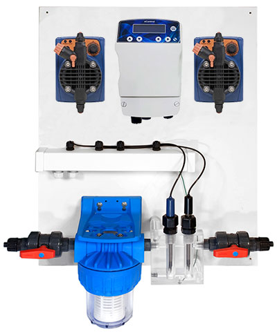 Контроль і корекція води в приватному басейні